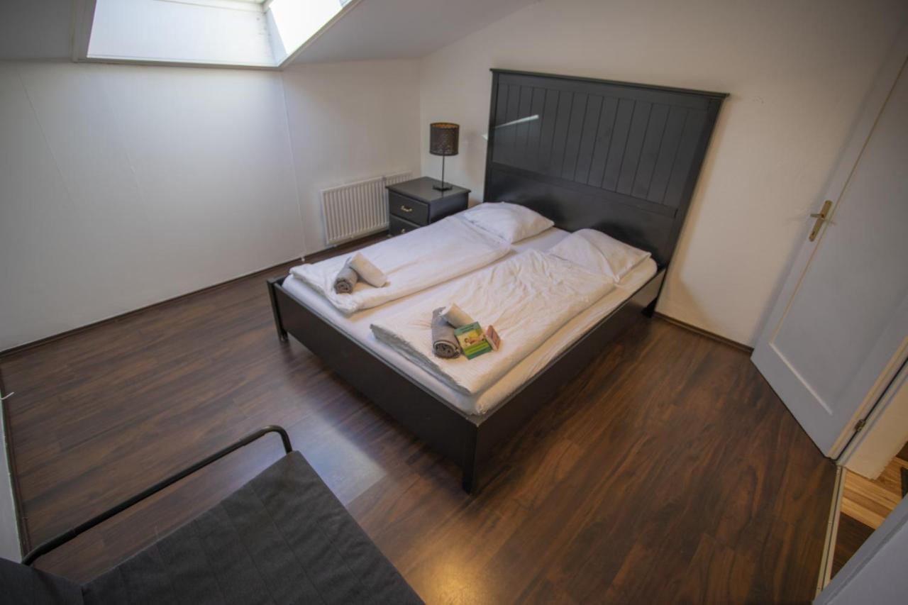 Cozy Old Town Apartment Хал ин Тирол Екстериор снимка