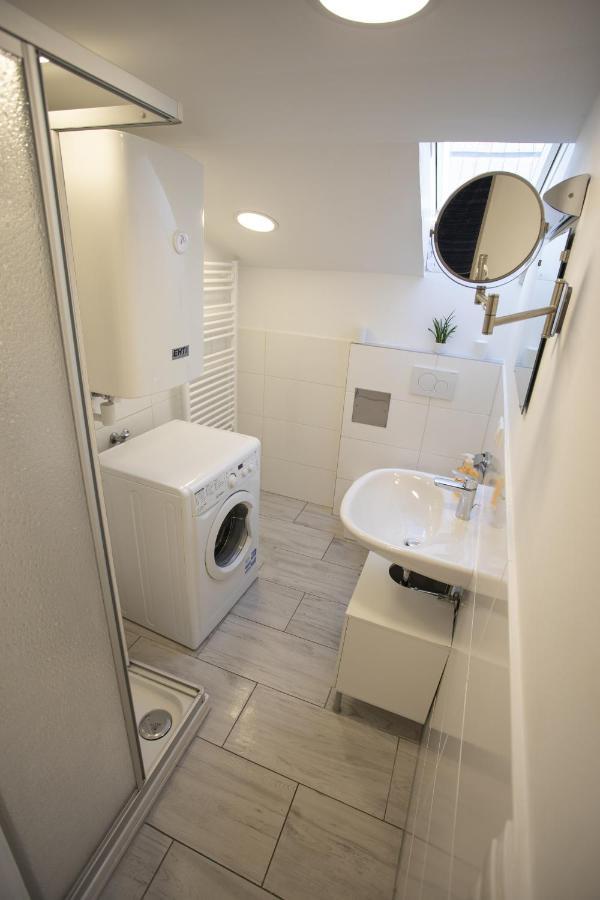 Cozy Old Town Apartment Хал ин Тирол Екстериор снимка